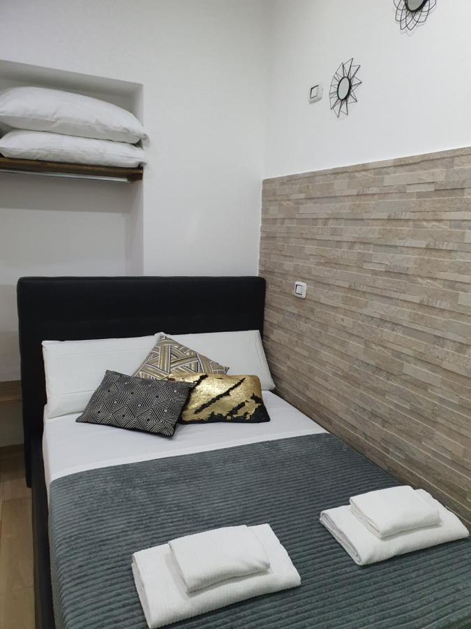 Marla Rooms La Spezia Exterior photo